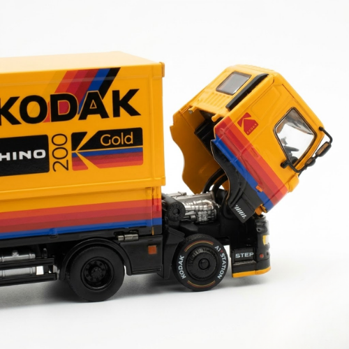 *APAxpo 2026* Porsche - Hino Truck - Chevrolet - A1 Station - Kodak Auto Film Dinner Set (Limited to 300 Sets), 1:64 Scale