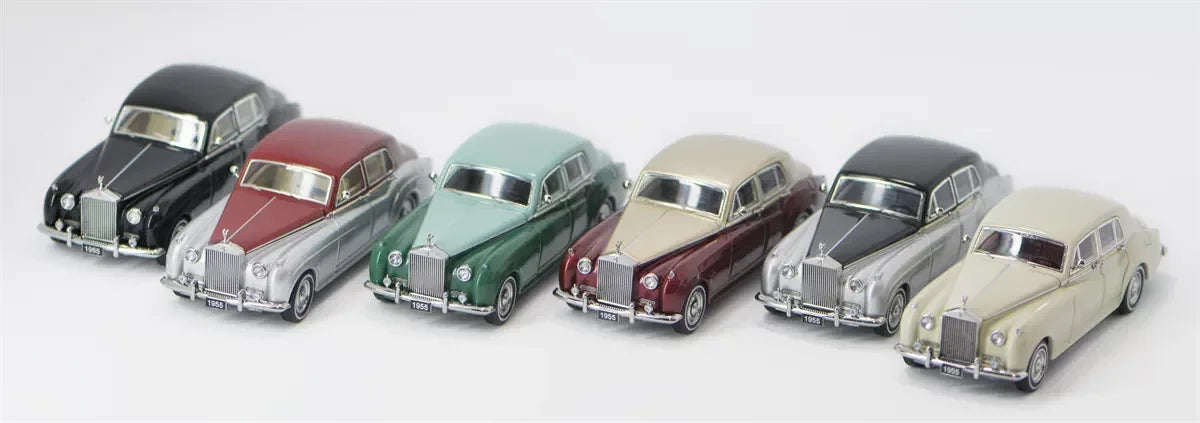 Premium scale diecast model car – Rolls Royce Silver Cloud 1955, 1:64 Scale (Ivory) Collectible