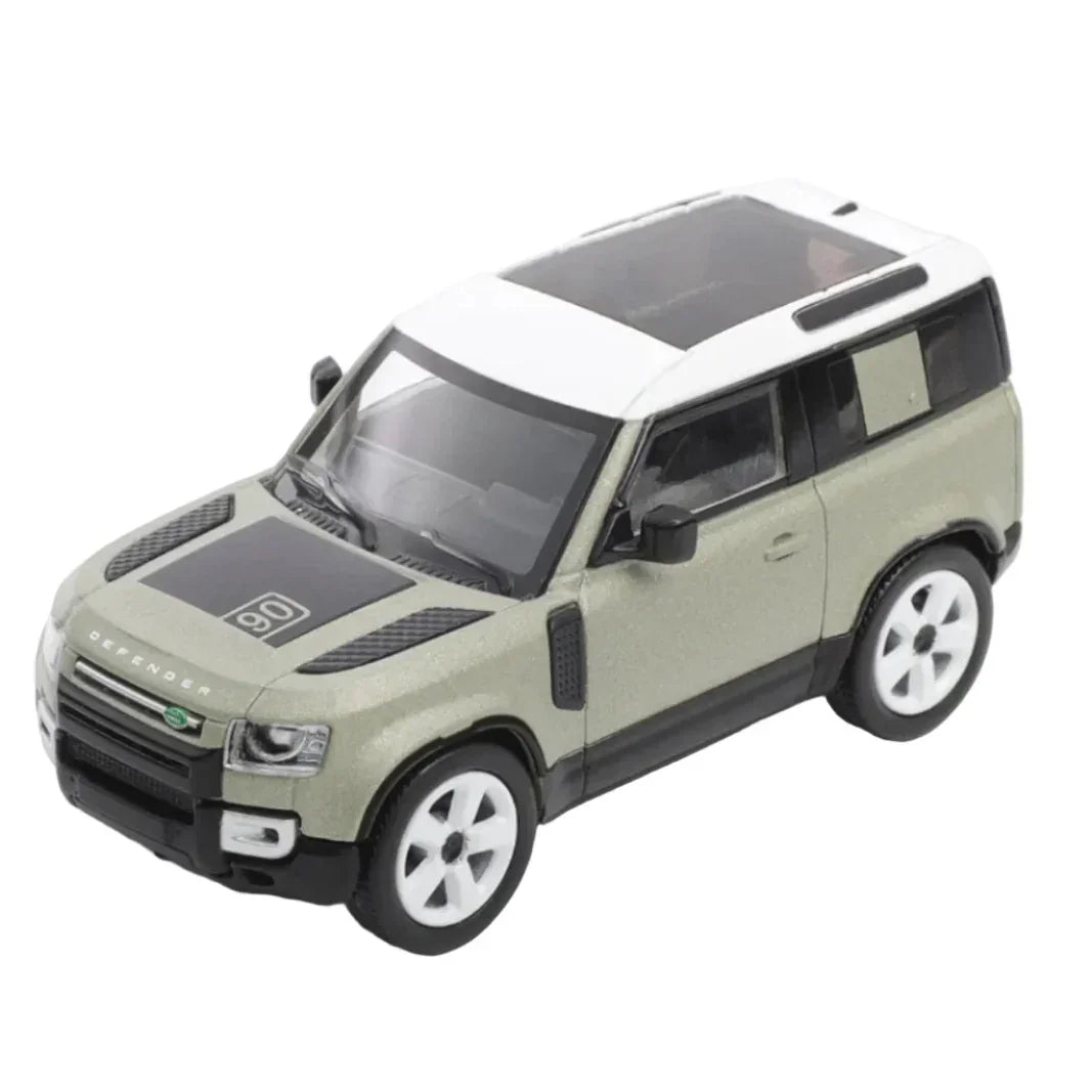 Premium scale diecast model car – Land Rover Defender 90, Scale 1:64 (Green) Collectible