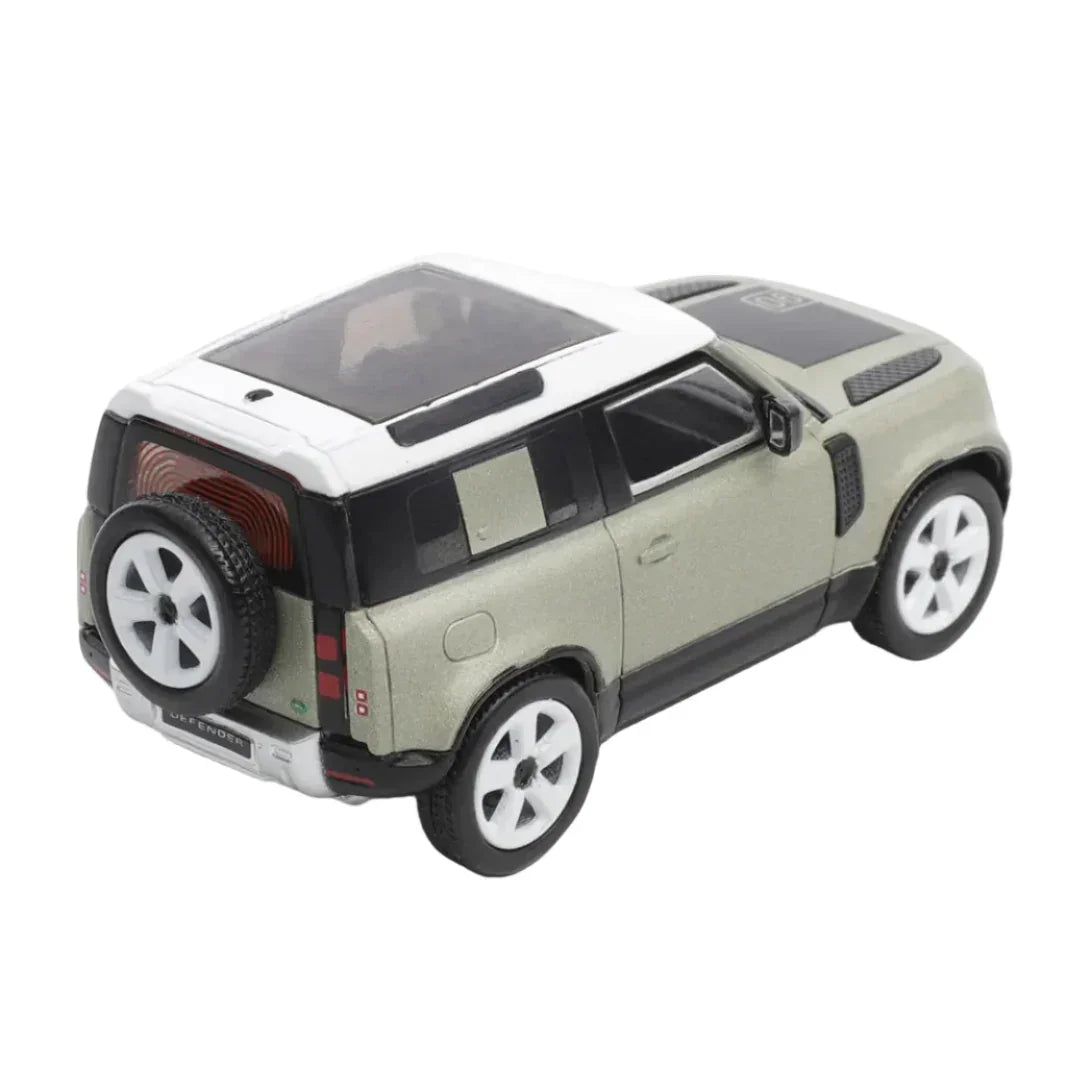 Premium scale diecast model car – Land Rover Defender 90, Scale 1:64 (Green) Collectible