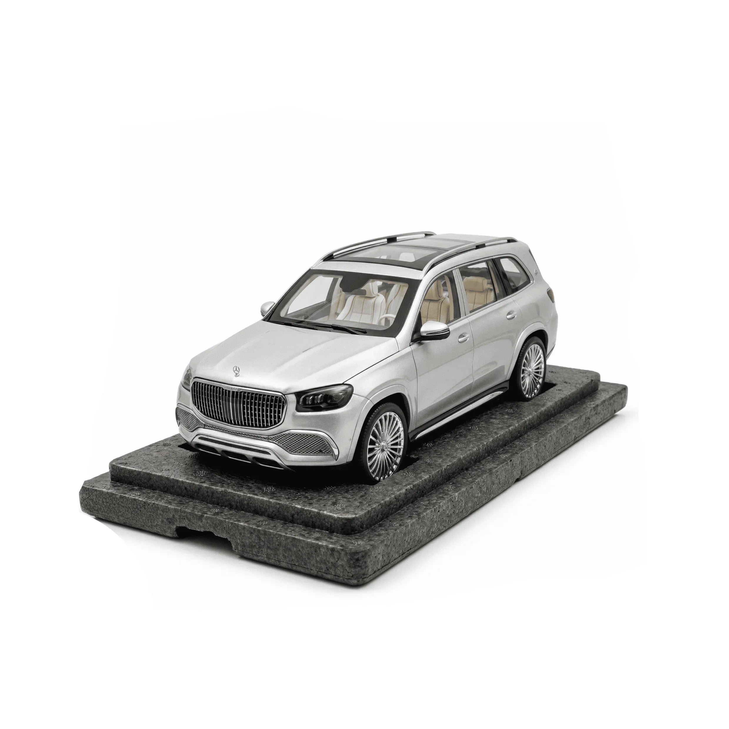 Premium scale diecast model car – Mercedes-Maybach GLS 600, 1:18 Scale Collectible