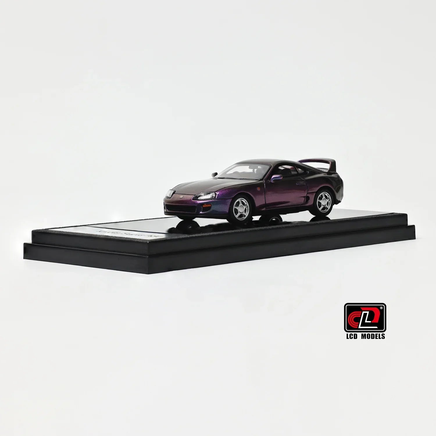 Premium scale diecast model car – Toyota Supra A80, 1:64 Scale (Chameleon) Collectible