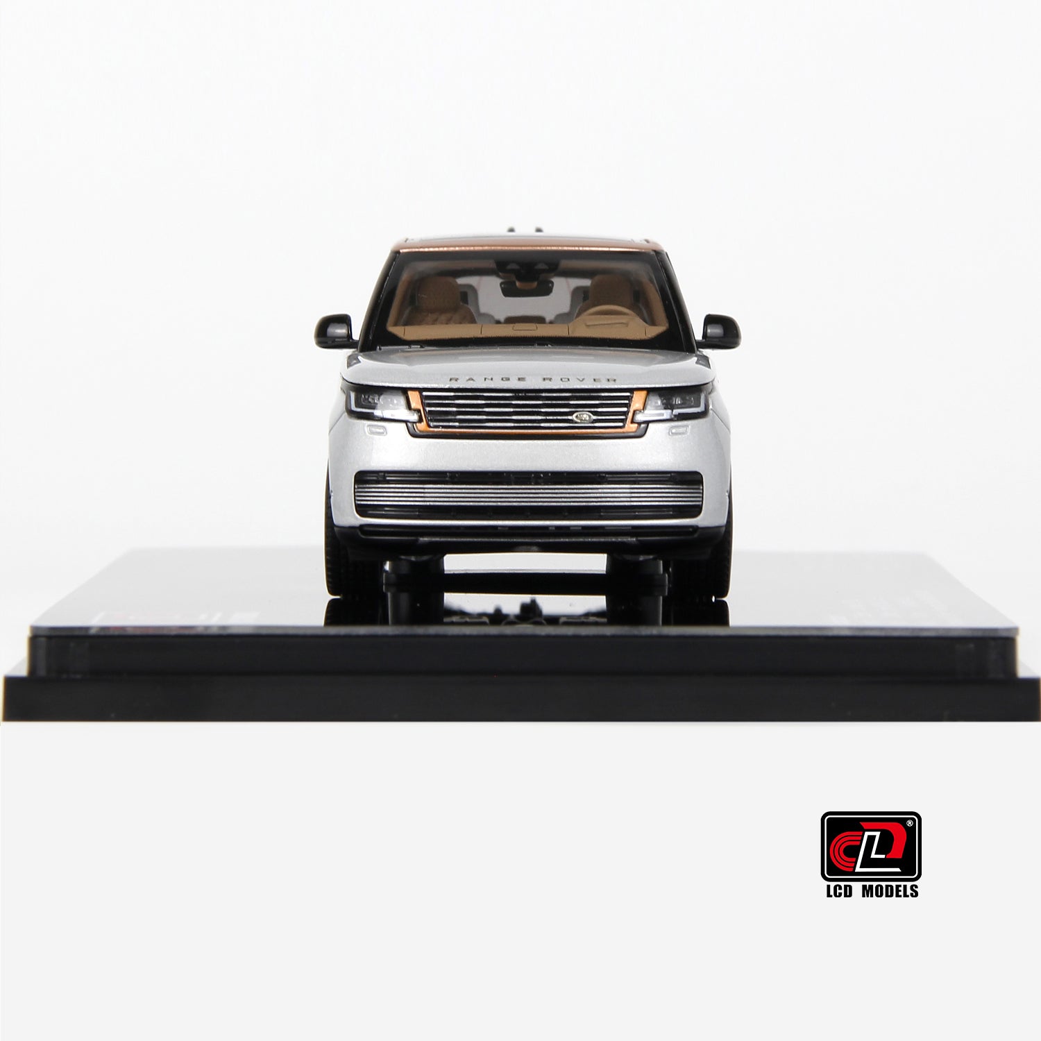 Premium scale diecast model car – Land Rover Range Rover SV SERENITY, 1:43 Scale (Silver) Collectible