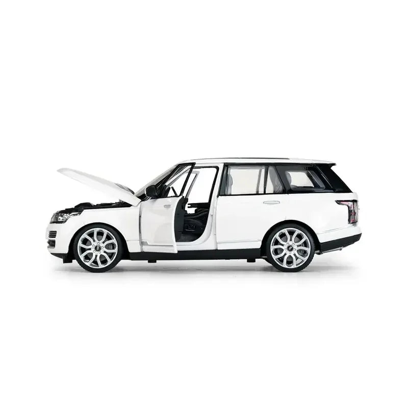 Premium scale diecast model car – Land Rover Range Rover, 1:24 Scale (White) Collectible