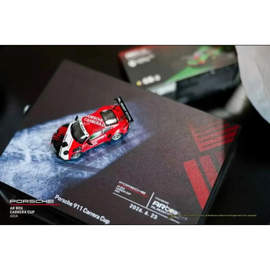 *Pre-Orders* Porsche 911 Cup Porsche ARbox Carrera Cup Asia 2026 Hero Car Livery (Limited to 992units) Gift Package, 1:64 Scale