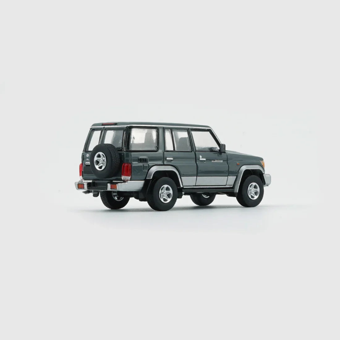 Toyota Land Cruiser LC76, 1:64 Scale (Dark Grey)
