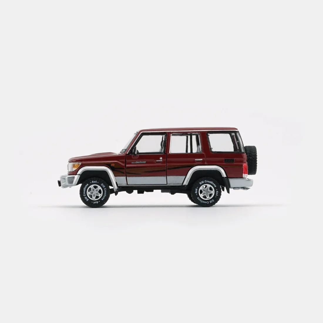 Toyota Land Cruiser LC76, 1:64 Scale (Dark Red)