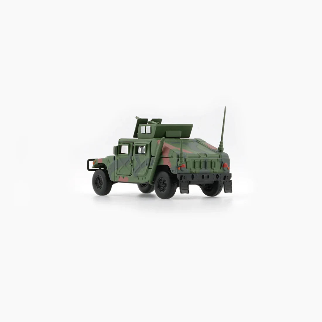 Humvee 4-CT Woodlan Camo with Stand Plate, 1:64 Scale