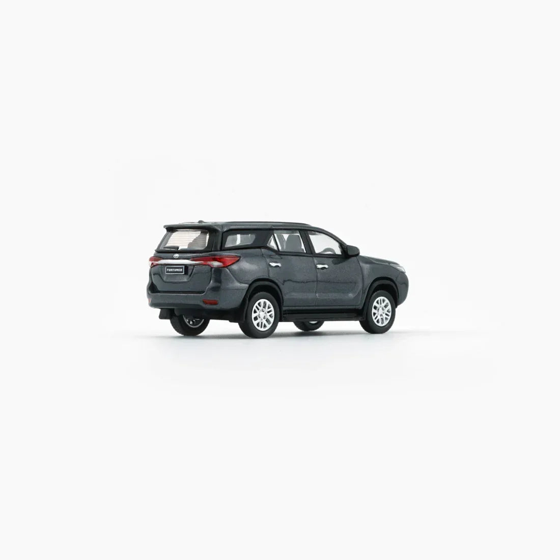 Premium scale diecast model car – Toyota Fortuner 2018, 1:64 Scale (Silver) Collectible