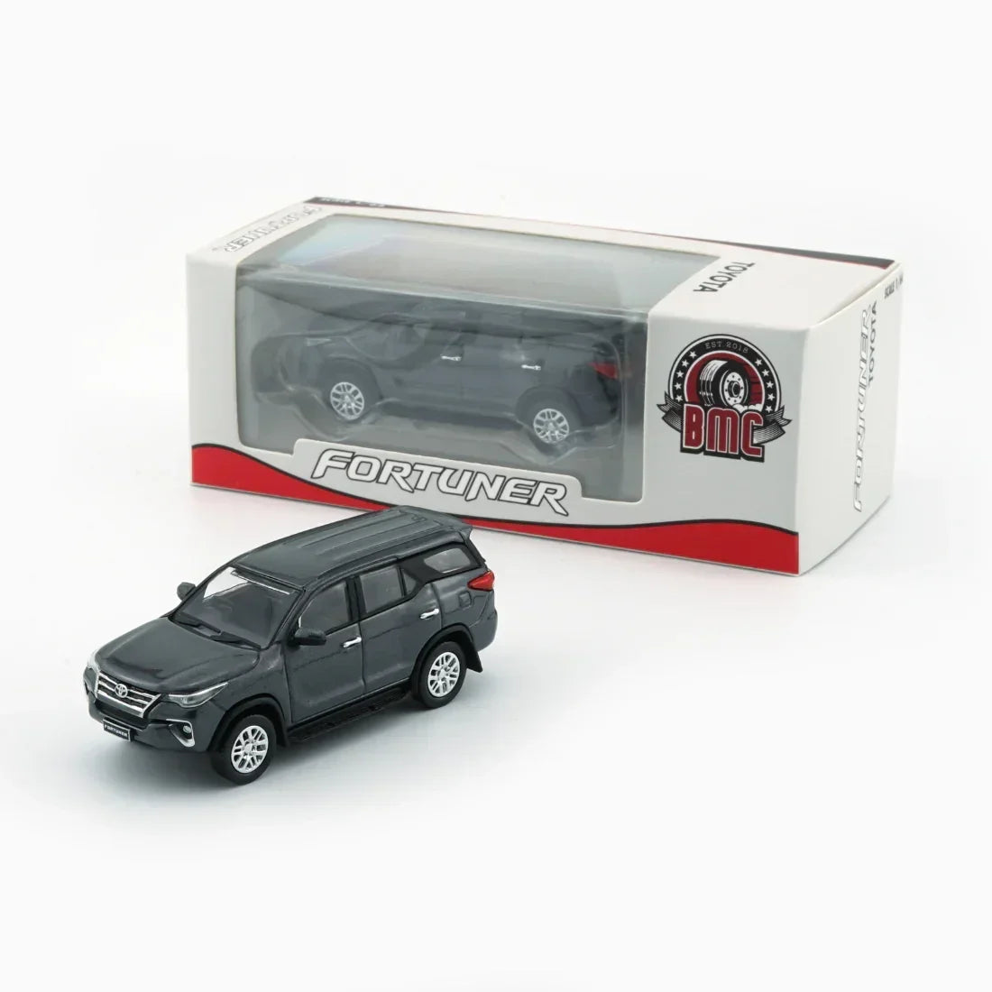 Premium scale diecast model car – Toyota Fortuner 2018, 1:64 Scale (Silver) Collectible