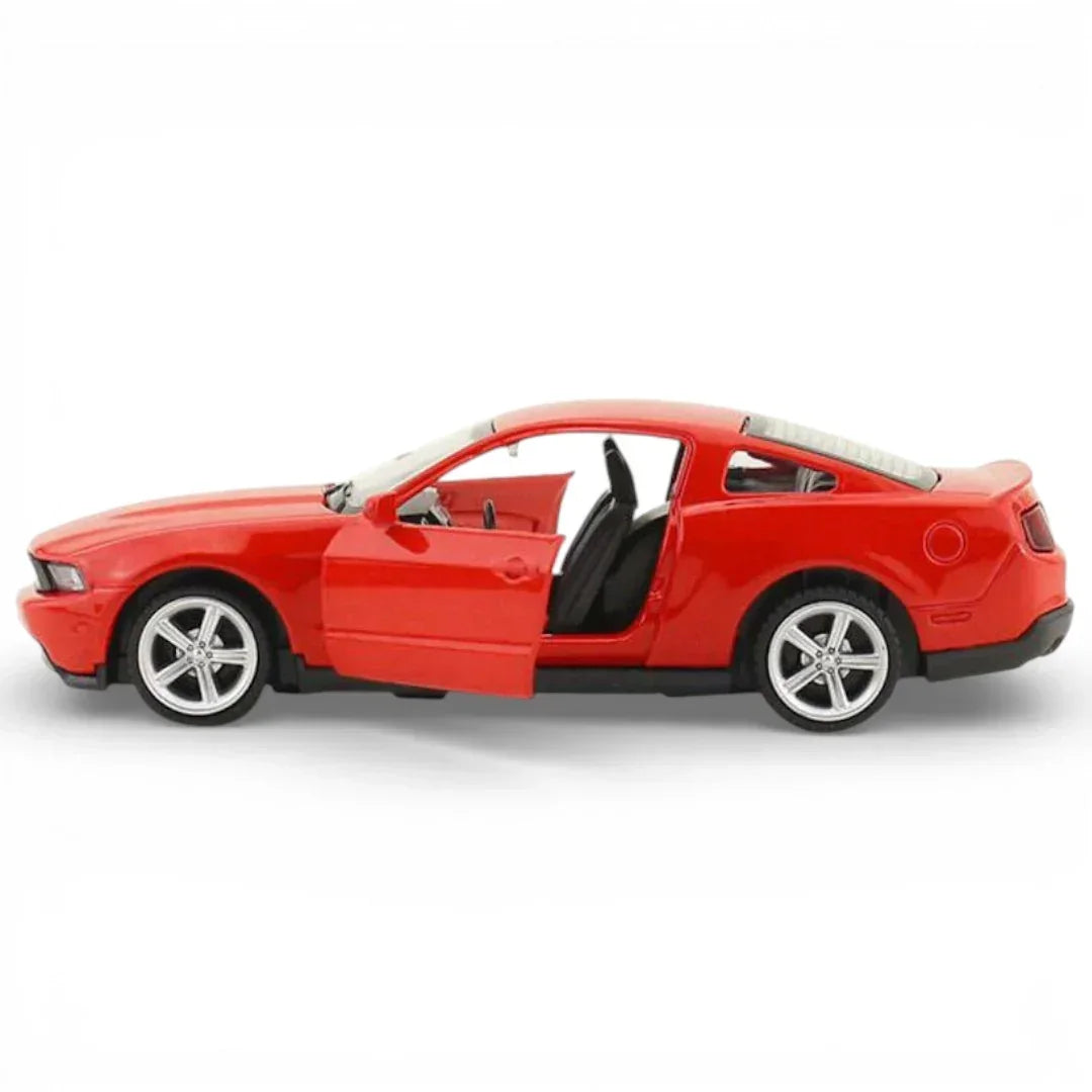 Premium scale diecast model car – Ford Mustang GT, 1:43 Scale (Red) Collectible