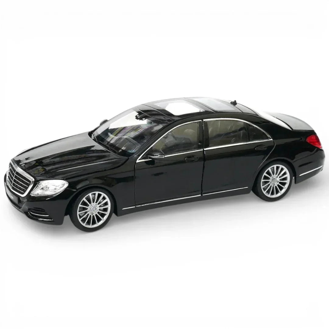 Premium scale diecast model car – Mercedes-Benz S 600, 1:32 Scale (Black) Collectible