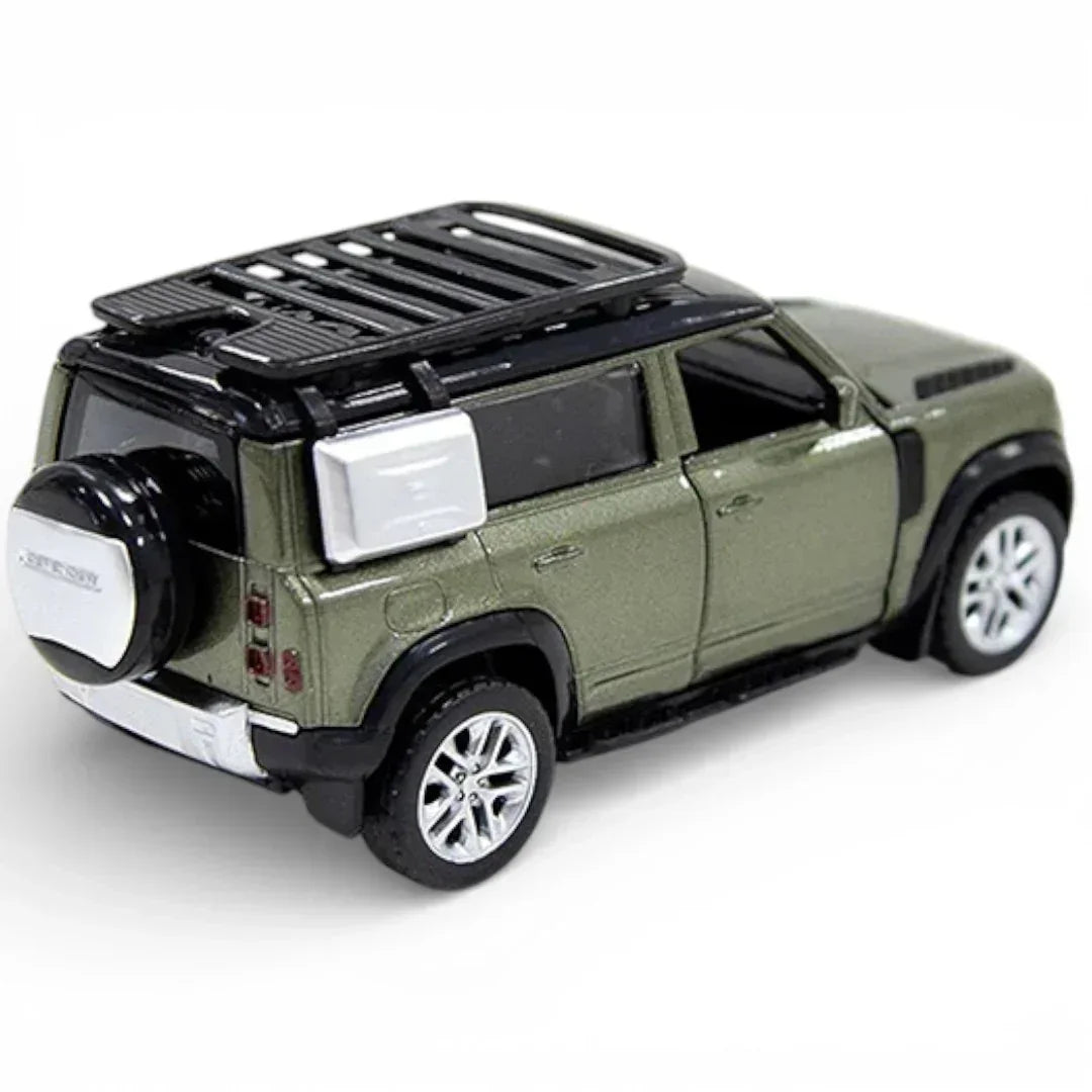 Premium scale diecast model car – Land Rover Defender 110 2020, 1:32 Scale (Green) Collectible