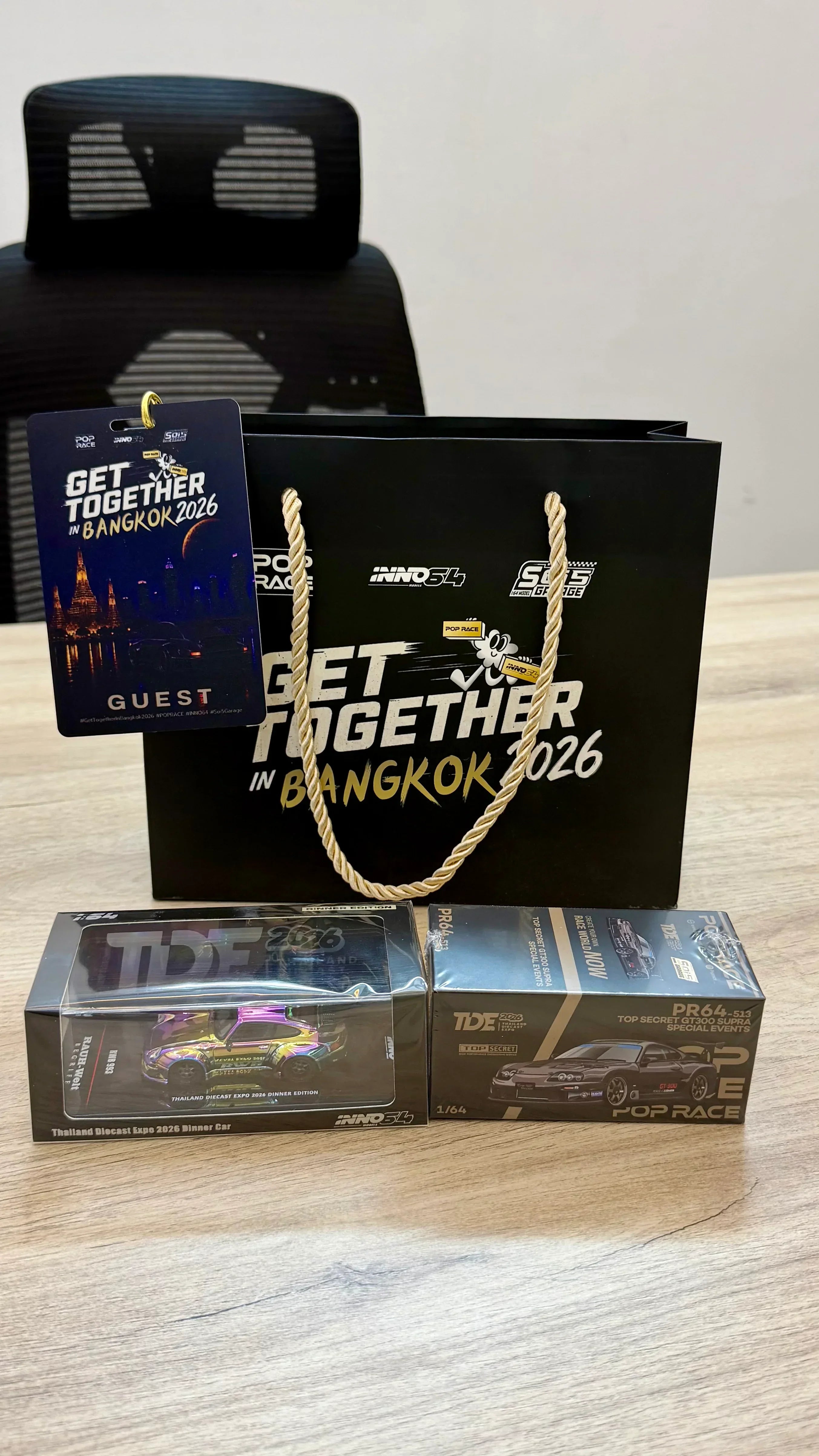 Premium scale diecast model car – *TDE 2026* RWB 993 Dinner Edition & Top Secret GT300 Supra Special Events (Dinner Set), 1:64 Scale Collectible