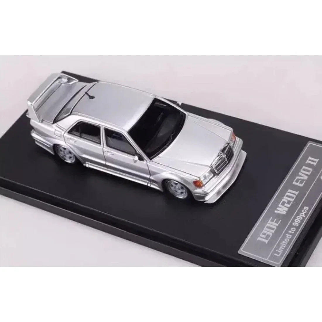 Premium scale diecast model car – Mercedes Benz 190E W201 EVO II (Limited to 999pcs), 1:64 Scale (White) Collectible