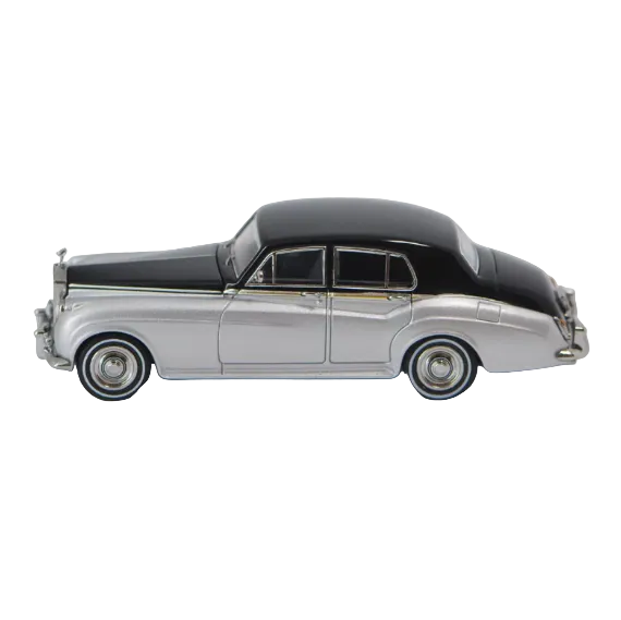 Premium scale diecast model car – Rolls Royce Silver Cloud 1955, 1:64 Scale (Silver & black) Collectible