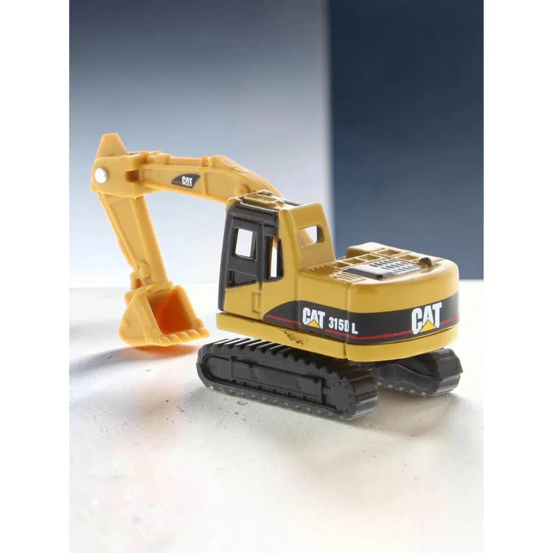 Premium scale diecast model Trailer – 351D L Excavator, 1:64 Scale (Yellow) Collectible