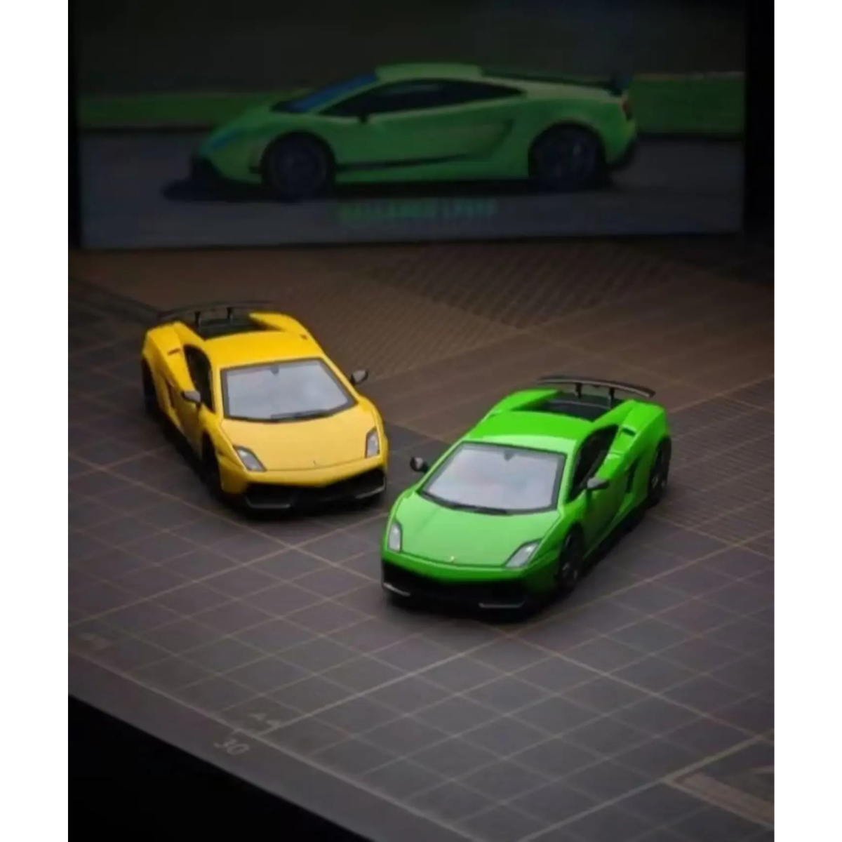 *APAXPO 2026* Lamborghini Gallardo LP570 (Limited to 799units), 1:64 Scale (Yellow)