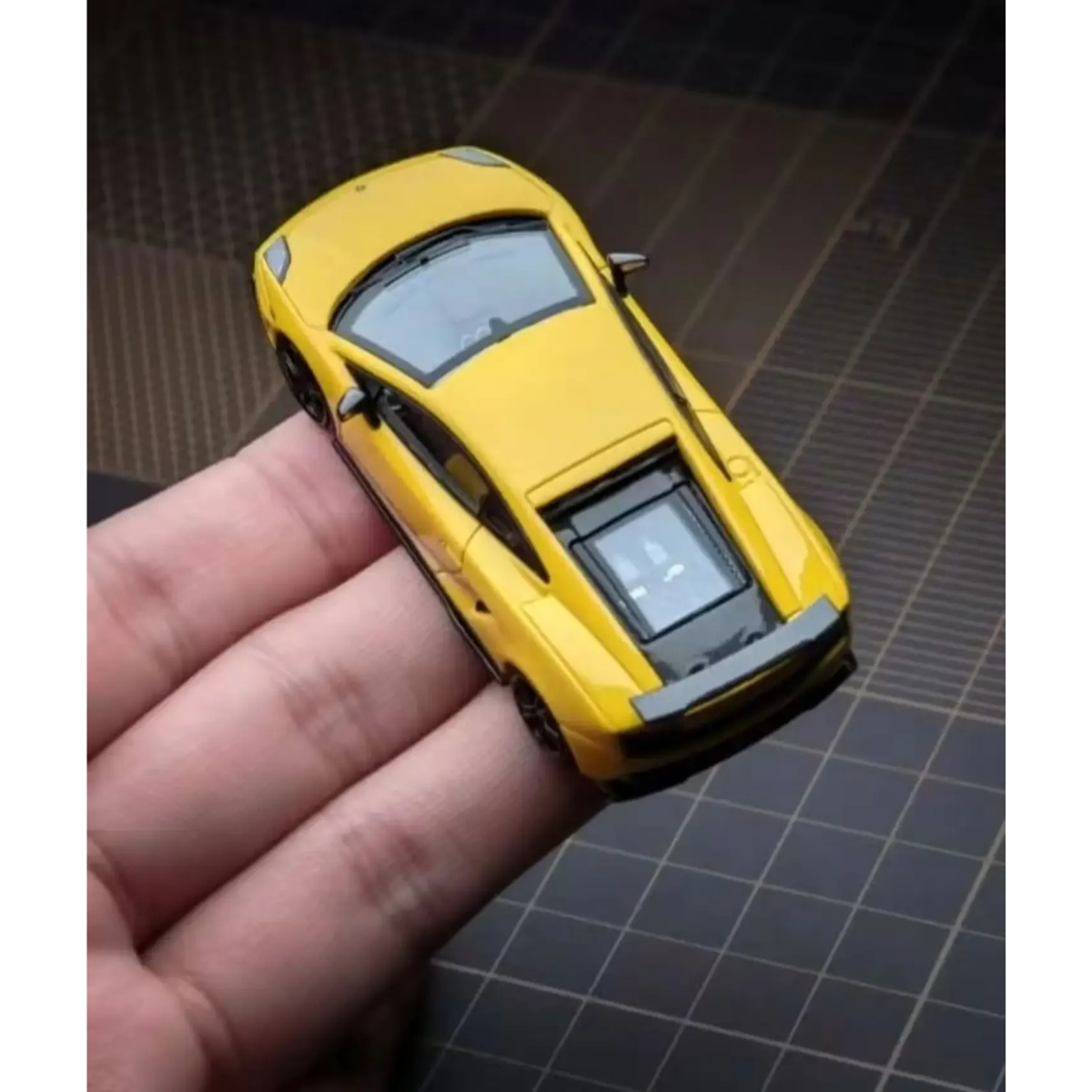 *APAXPO 2026* Lamborghini Gallardo LP570 (Limited to 799units), 1:64 Scale (Yellow)