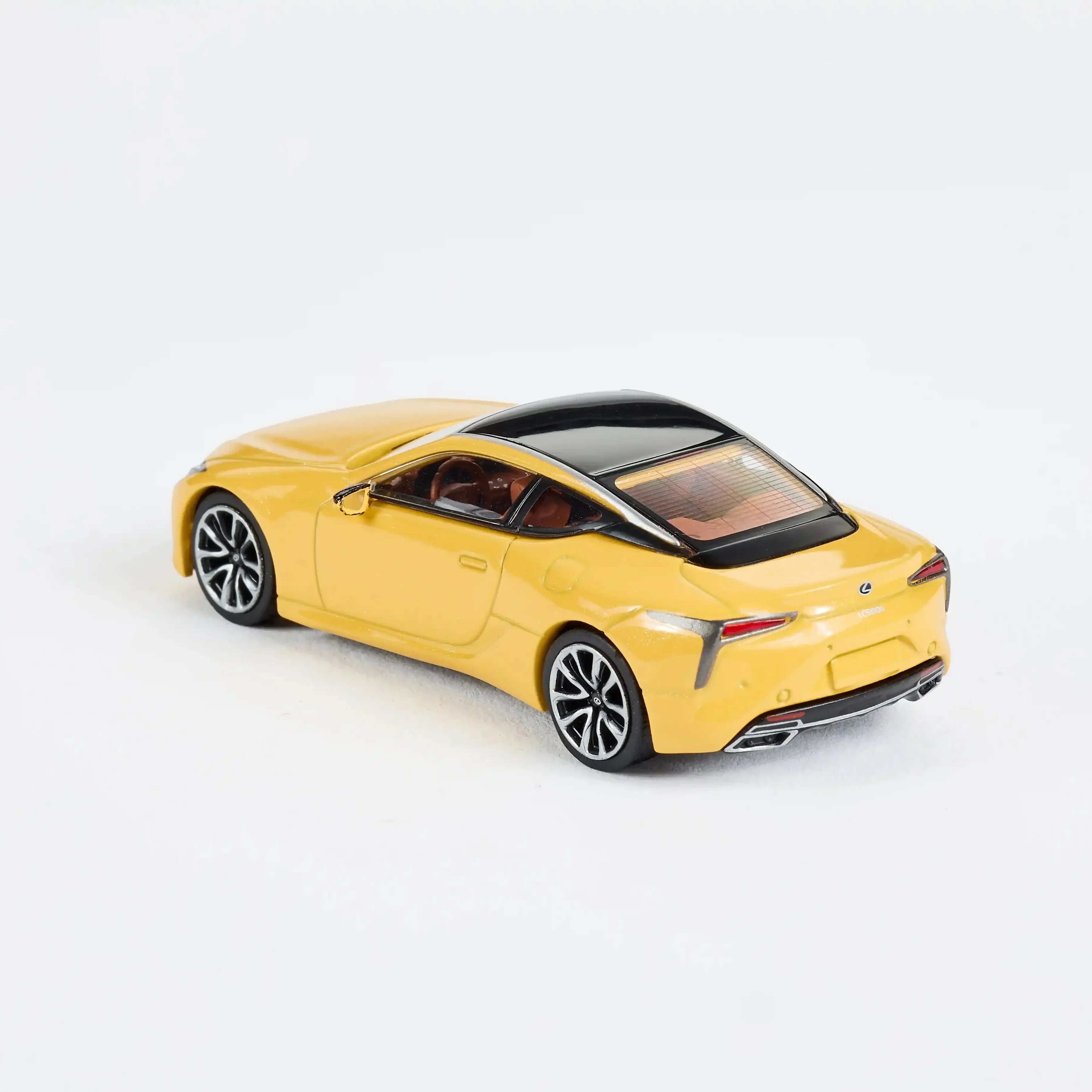 Premium scale diecast model car – Lexus LS 500H 2020, 1:64 Scale (Yellow) Collectible