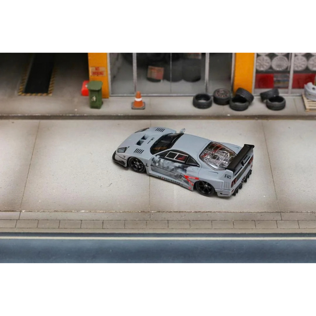 LBWK F40 (Limited to 499), 1:64 Scale (Grey)
