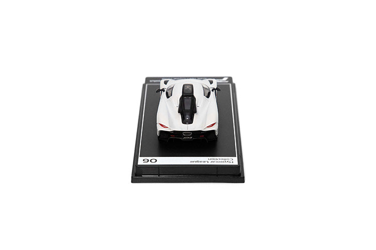 Premium scale diecast model car – Koenigsegg Jesko Absolut, 1:64 Scale (White) Collectible