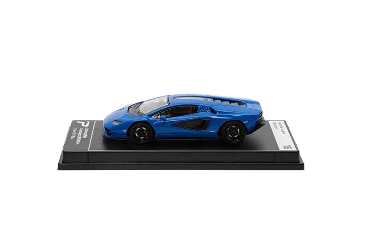 Premium scale diecast model car – Lamborghini Countach LPI 800-4, 1:64 Scale (Blue) Collectible