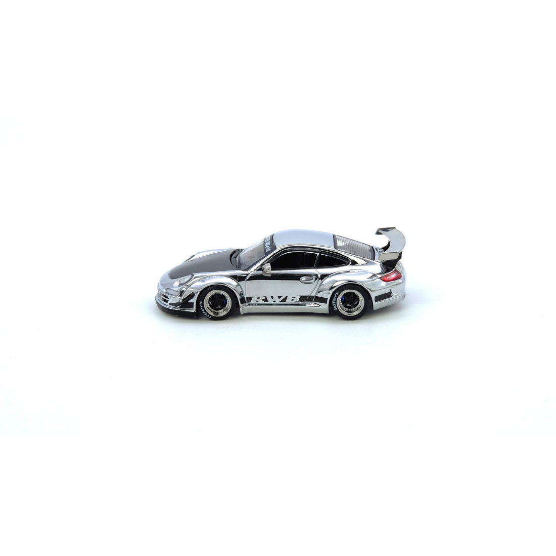 *DSCLV 2026* RWB 997 Diecast Super Con Las Vegas 2026 Event Edition, 1:64 Scale (Chrome Silver)