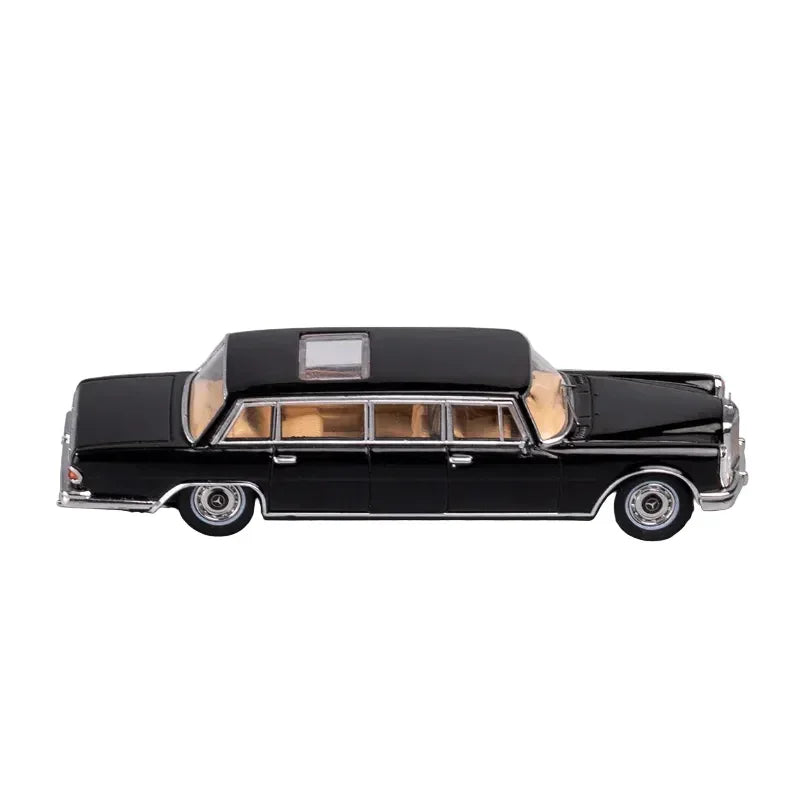 Premium scale diecast model car – Mercedes-Benz 600 Pullman Limousine No.33, 1:64 Scale (Black) Collectible