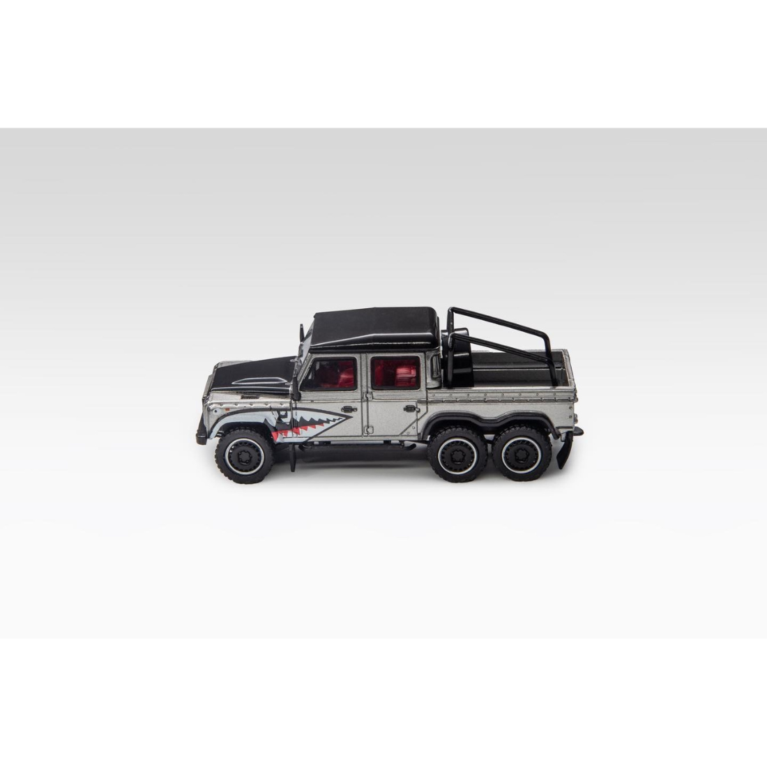 *PRE-ORDER* Defender 6x6, 1:64 Scale (Silver)