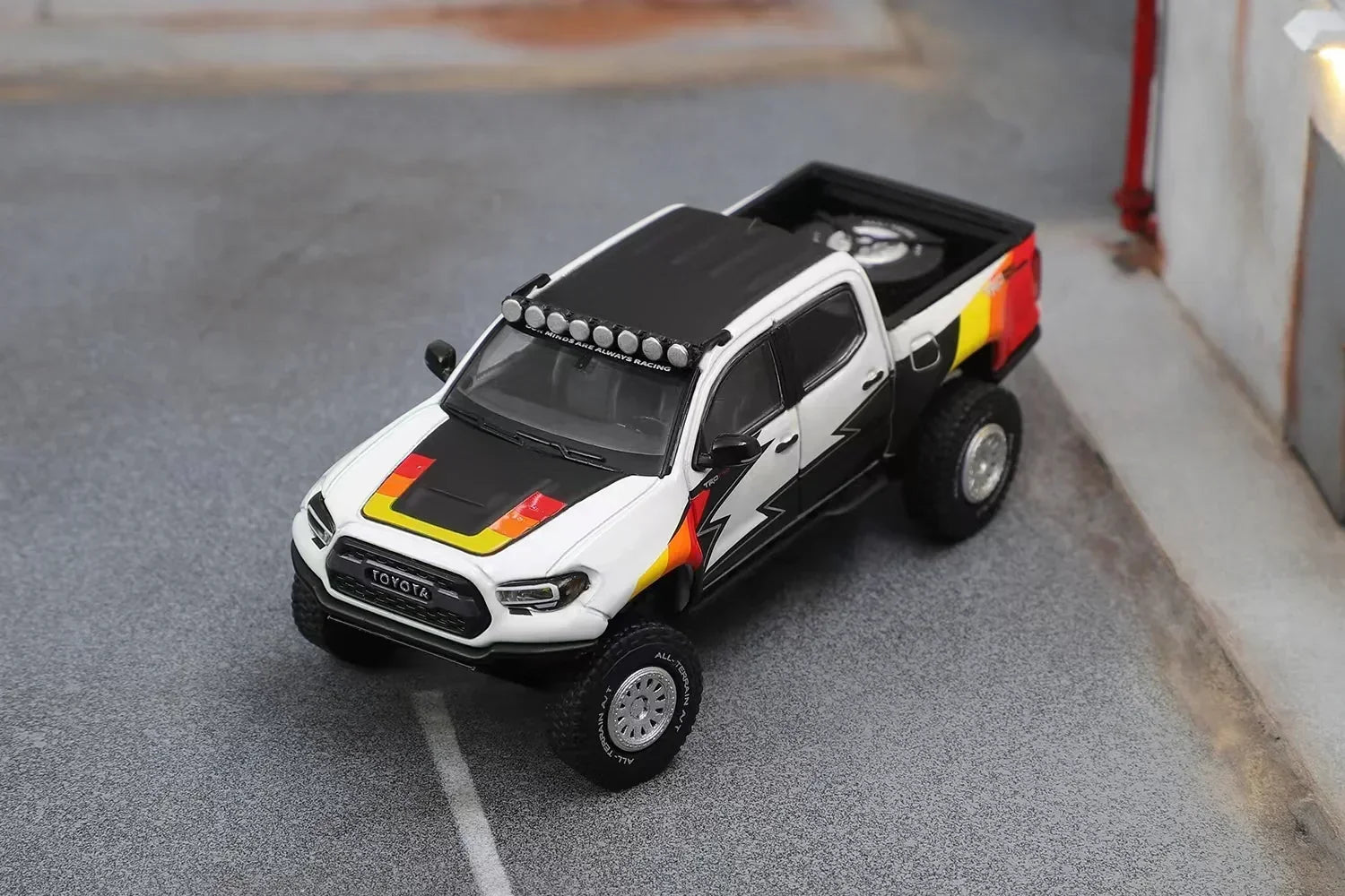 Premium scale diecast model car – Toyota Tacoma TRD PRO LHD 2022, 1:64 Scale (White) Collectible