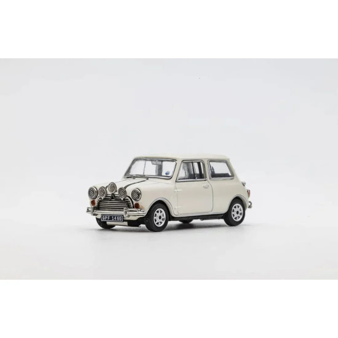 Premium scale diecast model car – Morris Mini Cooper S, 1:64 Scale (White) Collectible