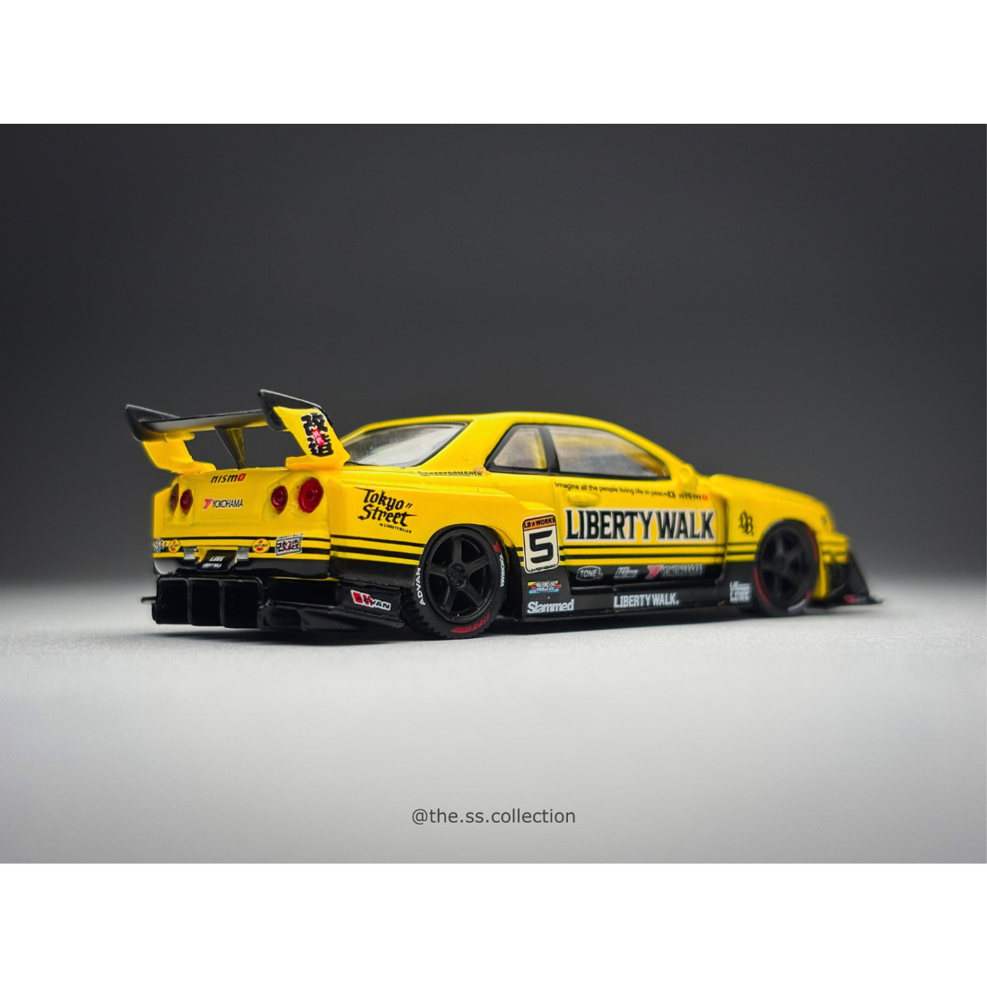 Nissan Skyline ER34 LBWK, 1:64 Scale (Yellow)