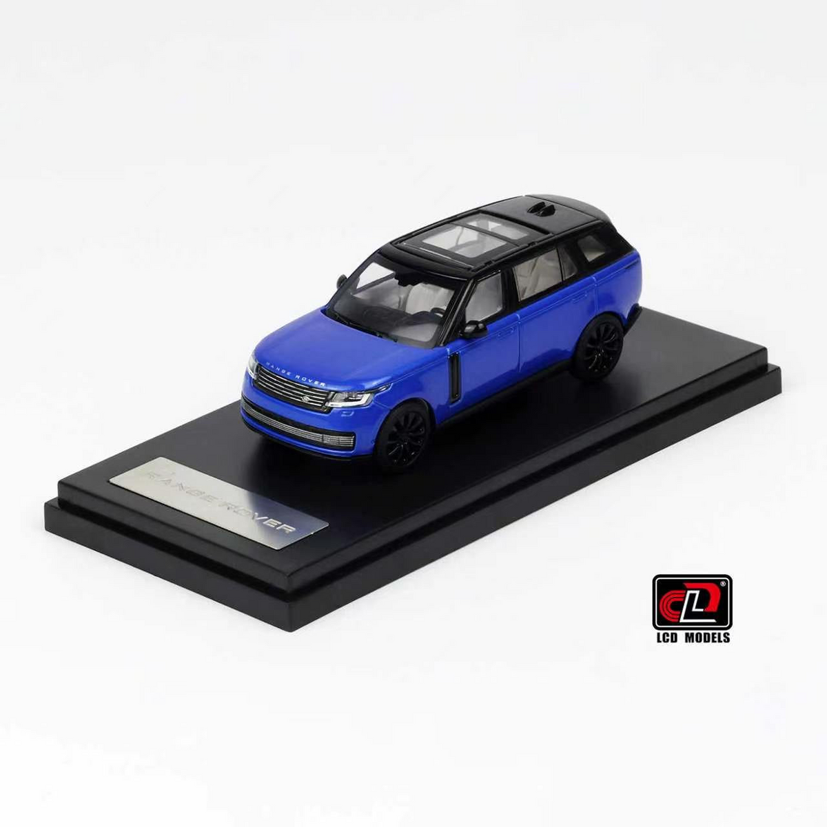 Land Rover Range Rover, 1:64 Scale (Velocity Blue)