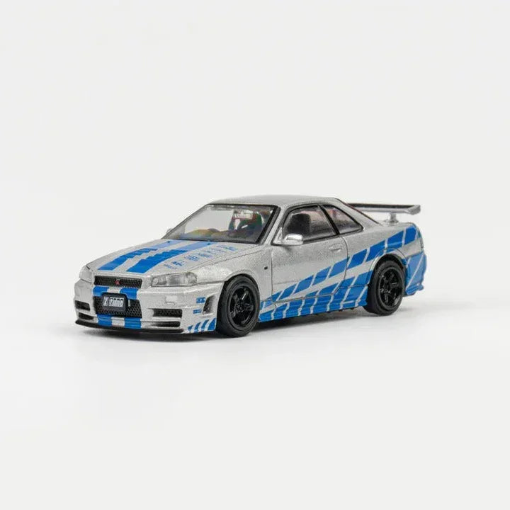 Premium scale diecast model car – DieCast Team Nissan Nismo Skyline GT-R Z-Tune (R34), 1:64 Scale (Silver) Collectible