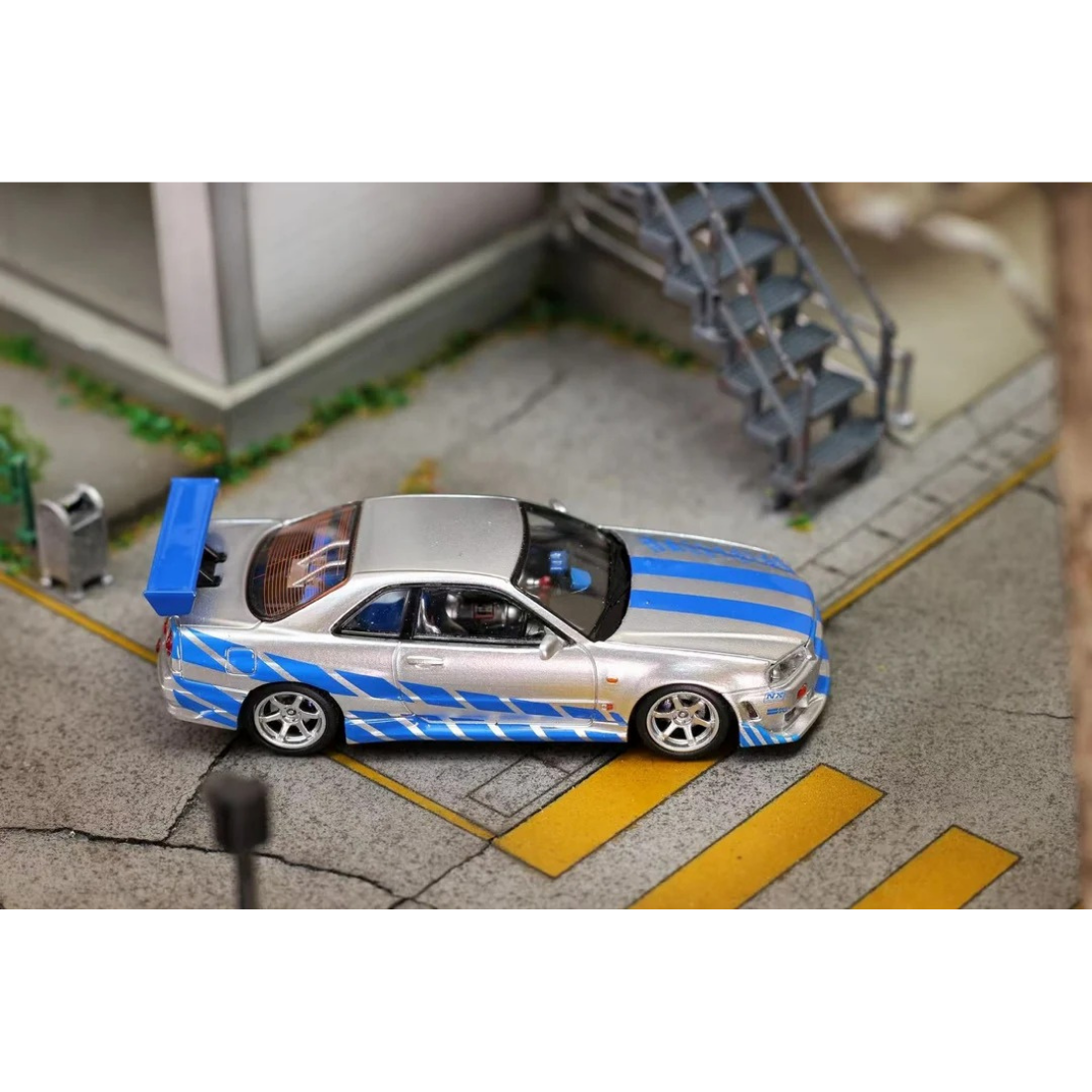 *PRE-ORDER* Nissan Skyline GT-R R34 Silver Blue Livery, 1:64 Scale