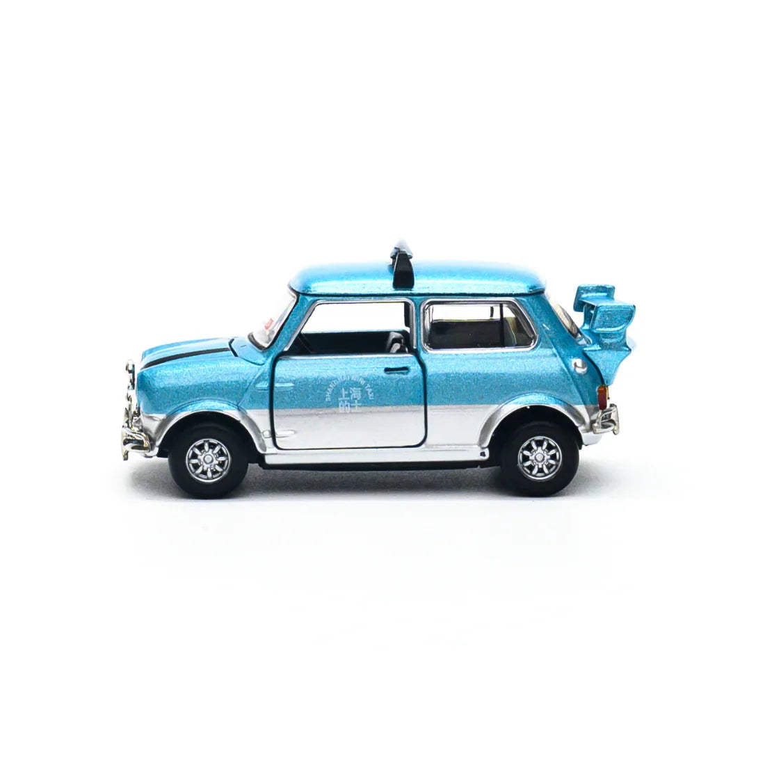 Premium scale diecast model car – Mini Cooper Heavy-Duty Shanghai Taxi, 1:50 Scale Collectible