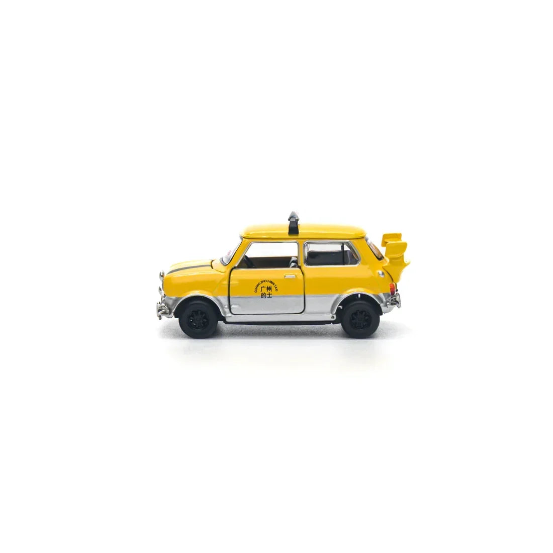 Premium scale diecast model car – Mini Cooper Heavy-Duty Guangzhou Taxi, 1:110 Scale Collectible