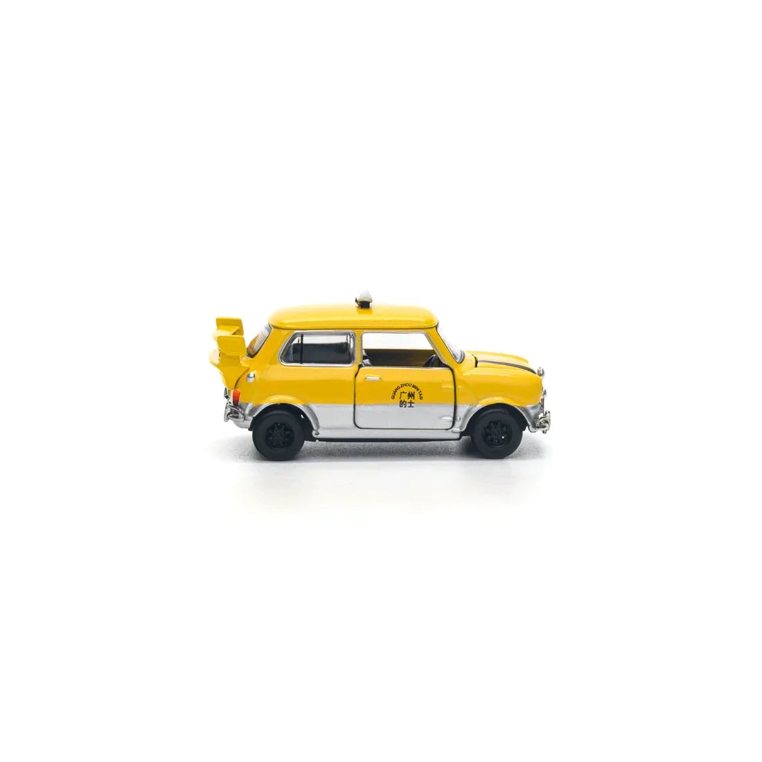 Premium scale diecast model car – Mini Cooper Heavy-Duty Guangzhou Taxi, 1:110 Scale Collectible