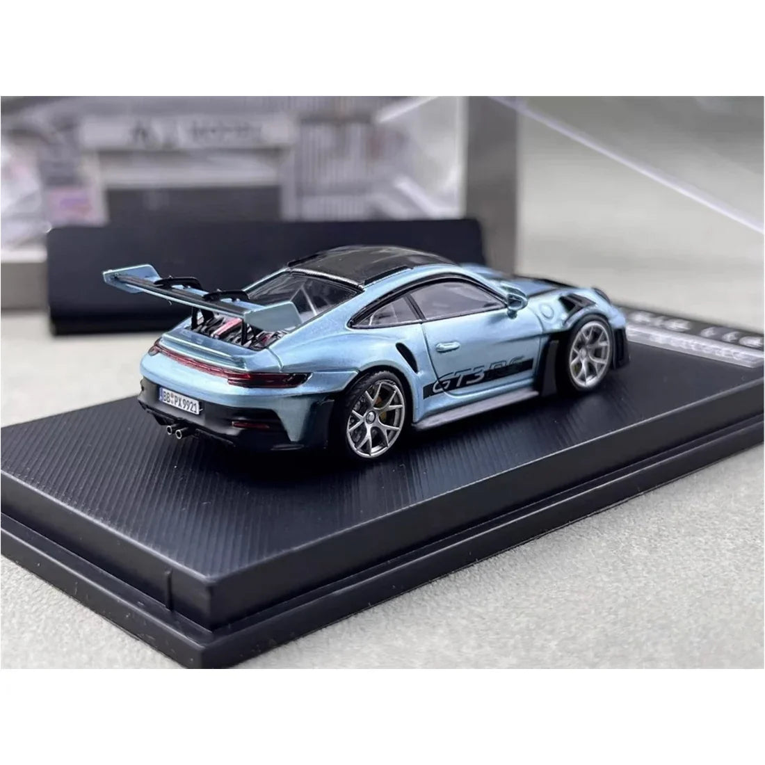 Porsche 911 GT3 RS (Limited to 369 of 499), 1:64 Scale (Blue)