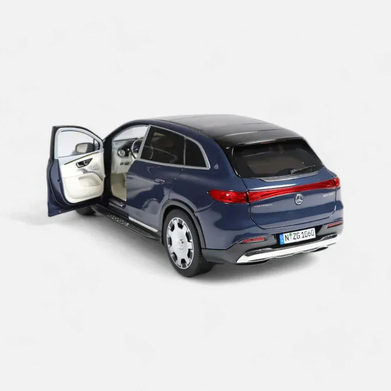 Premium scale diecast model car – Mercedes-Maybach EQS SUV, 1:18 Scale (Sodalith Blue) Collectible
