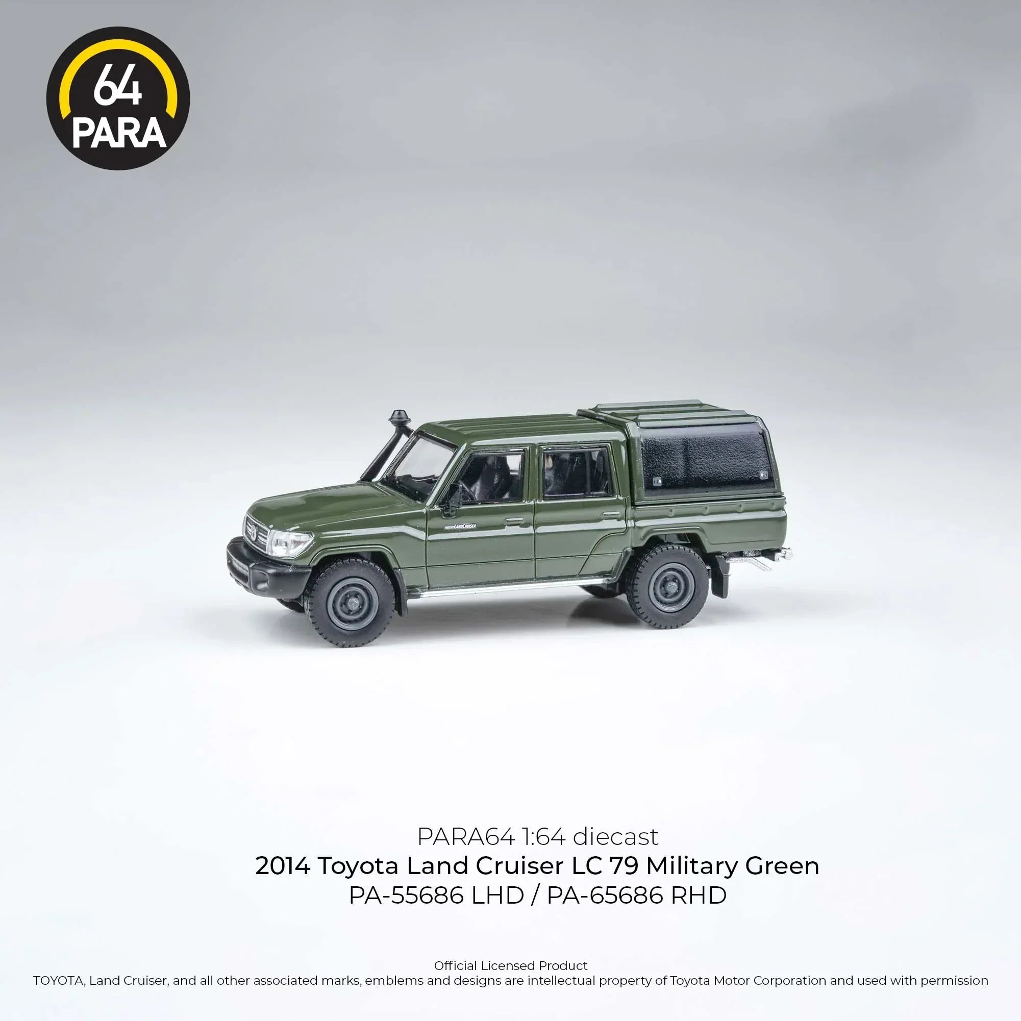 Premium scale diecast model car – Toyota Land Cruiser LC79 2014, 1:64 Scale (Green) Collectible