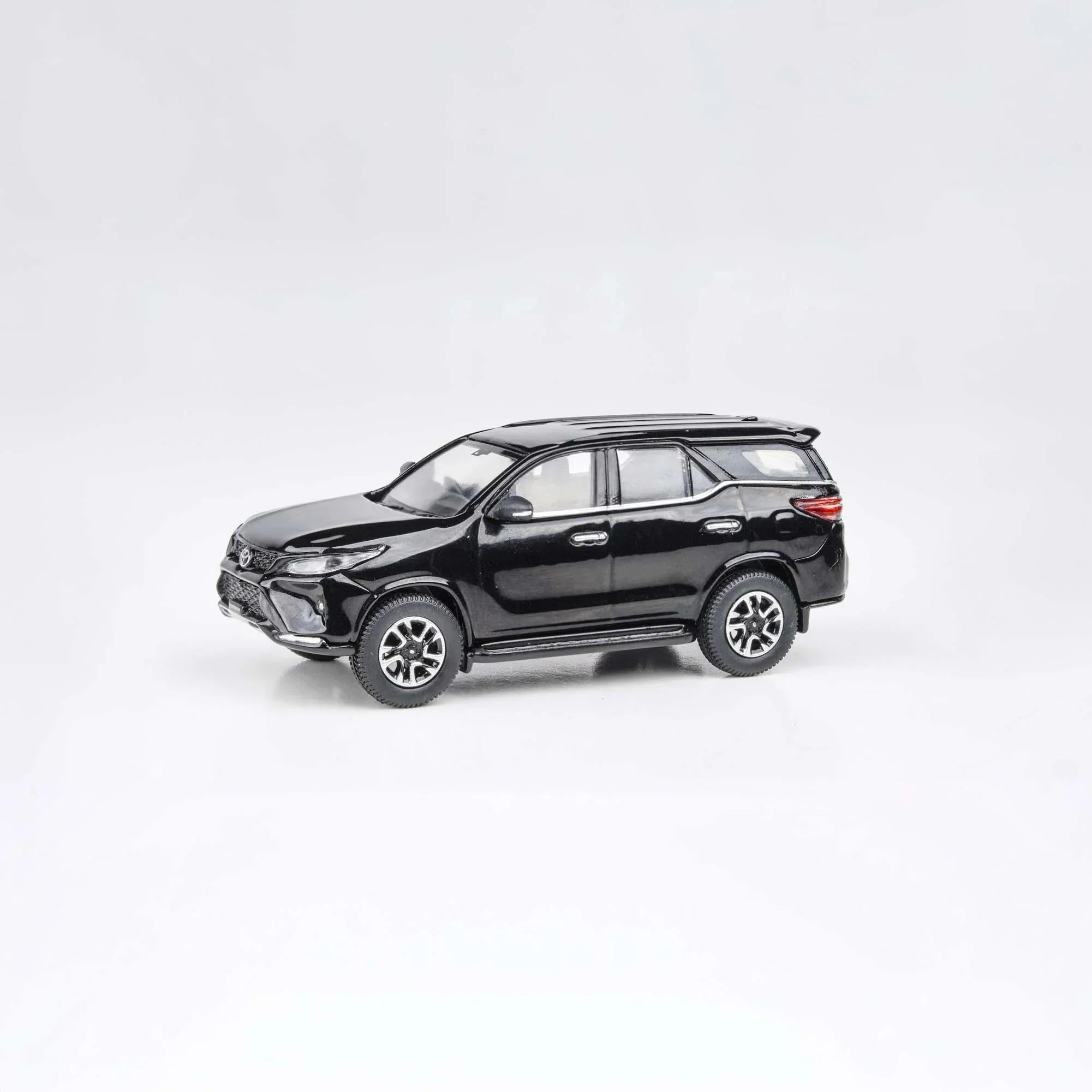 Premium scale diecast model car – Toyota Fortuner 2023, 1:64 Scale (Black) Collectible