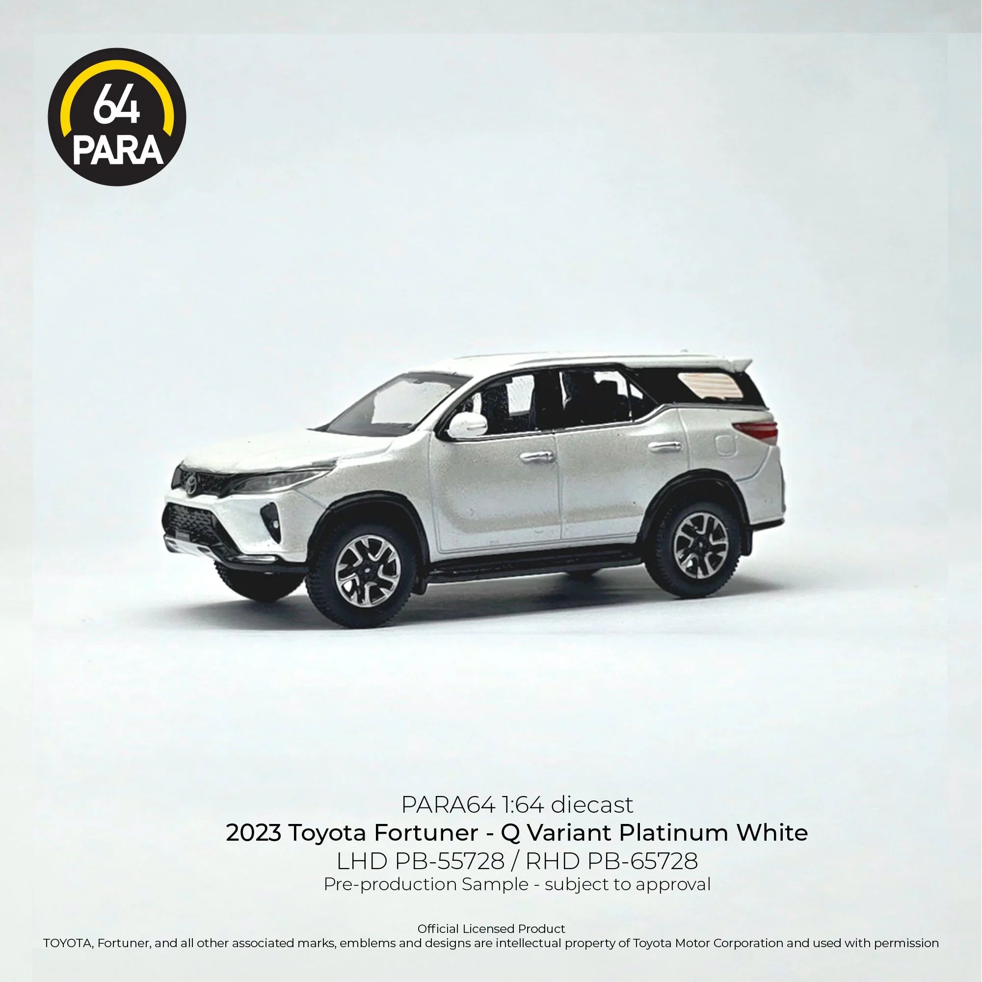Premium scale diecast model car – *PRE-ORDER* Toyota Fortuner - Q Variant Platinum 2023 (White) Collectible