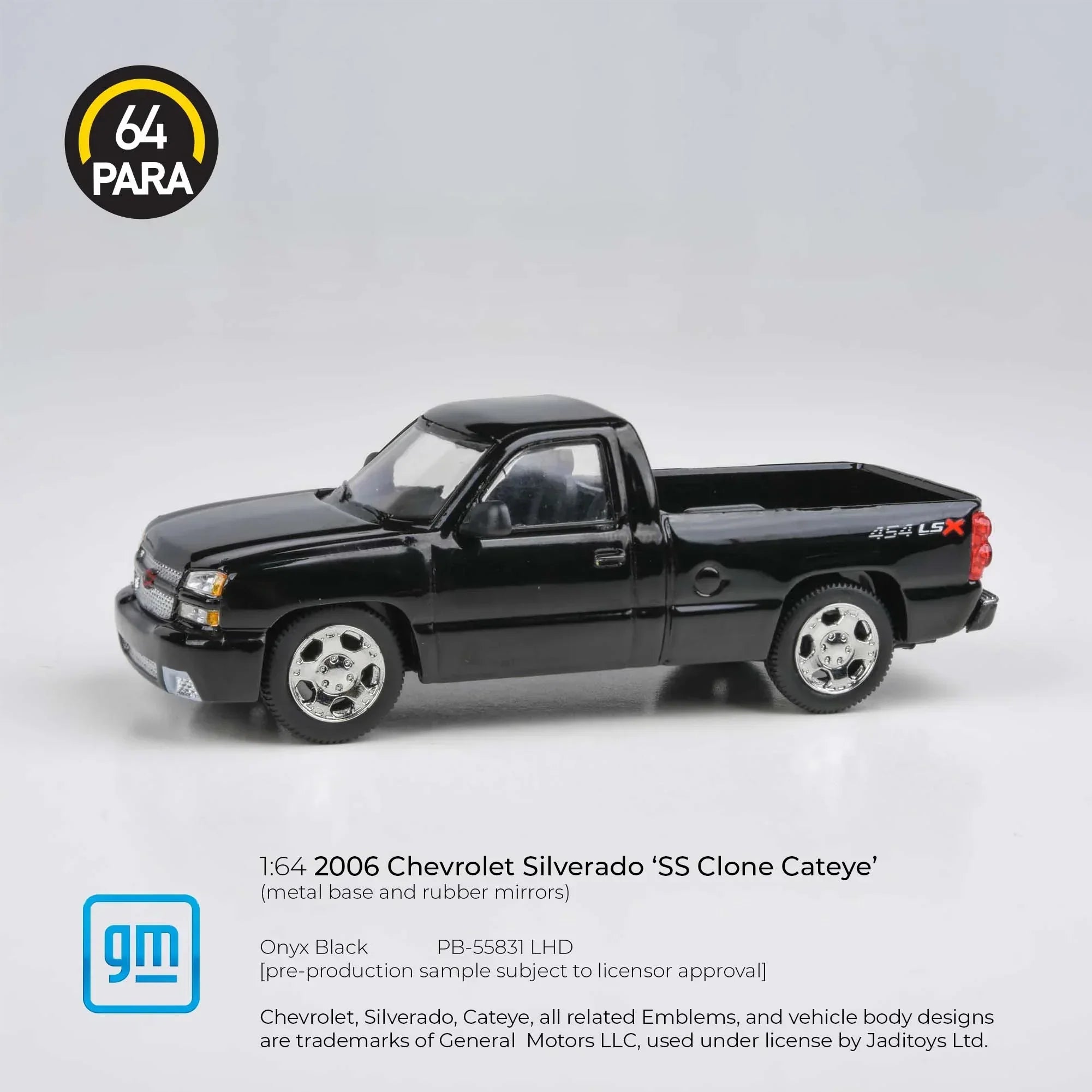 Premium scale diecast model car – Chevrolet Silverado Onyx 2006, 1:64 Scale (Black) Collectible