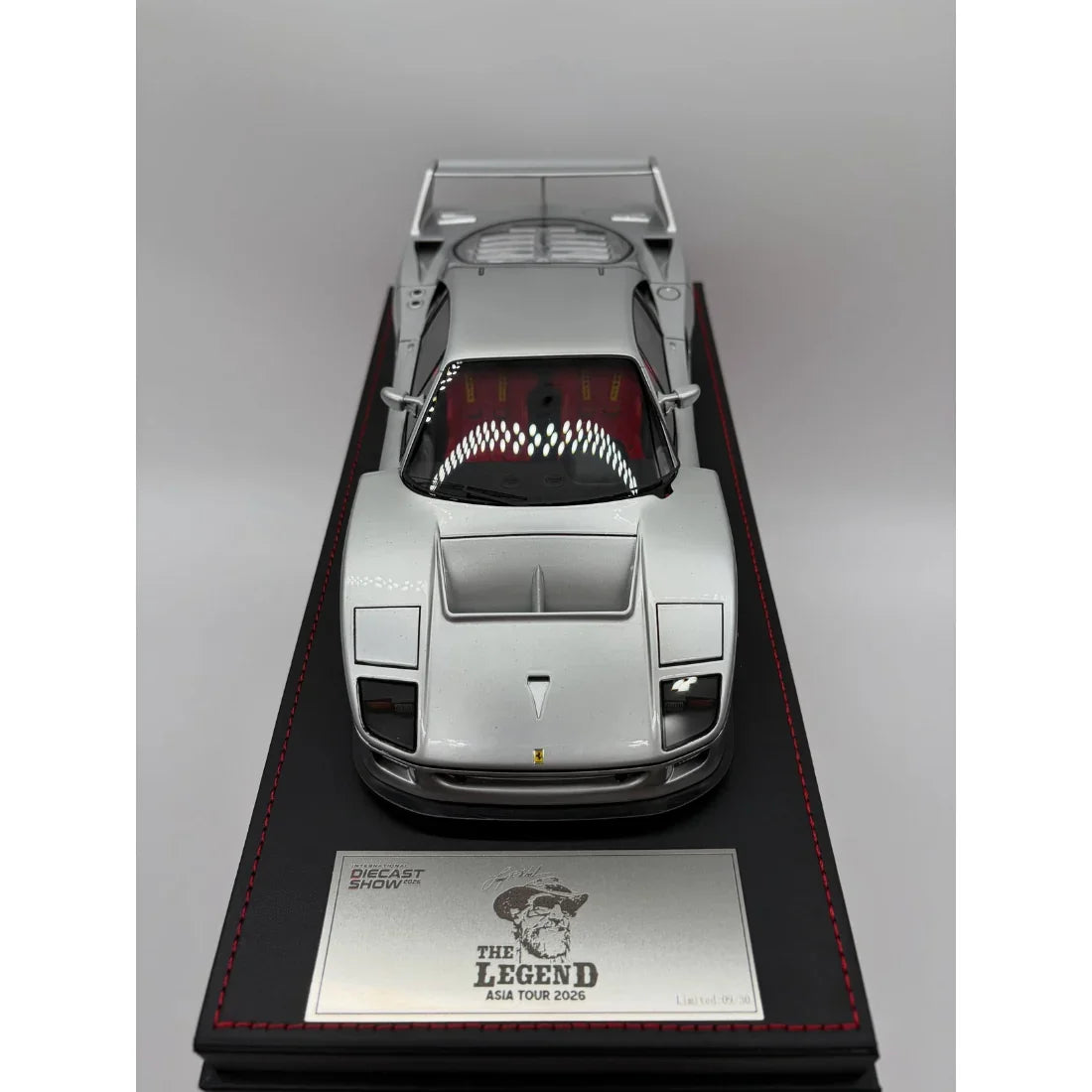 International Diecast Show The legend Asia Tour Ferrari F40 Resin (Limited to 30) 2026, 1:18 Scale (Silver)
