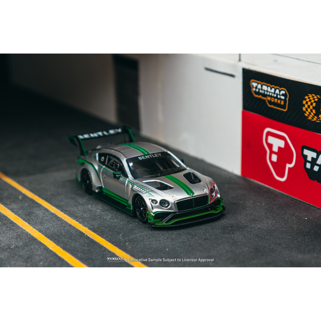 *PRE-ORDER* Bentley Continental GT3, 1:64 Scale