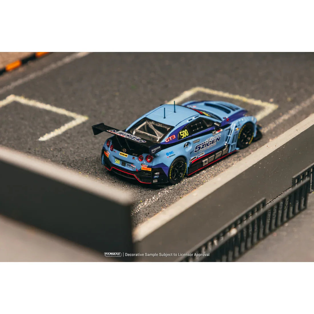 Premium scale diecast model car – *PRE-ORDER* Nissan GT-R NISMO GT3 GT World Challenge Asia 2025 Beijing Street Circuit - Winner TEAM 5ZIGEN, 1:64 Scale Collectible