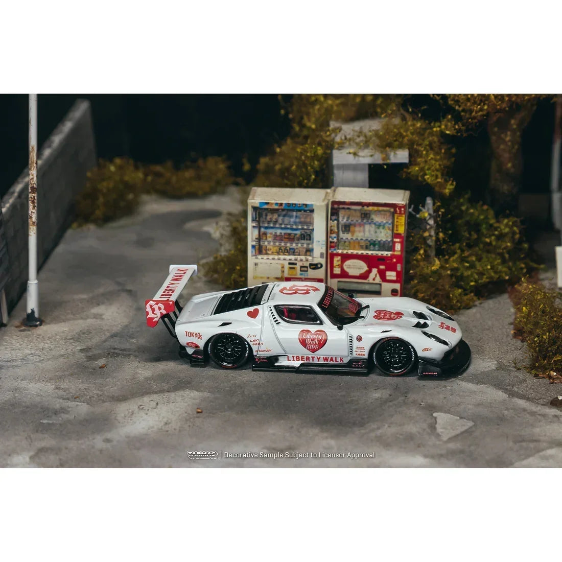Premium scale diecast model car – *PRE-ORDER* LB-Silhouette WORKS GT Miura KIDS, 1:64 Scale Collectible