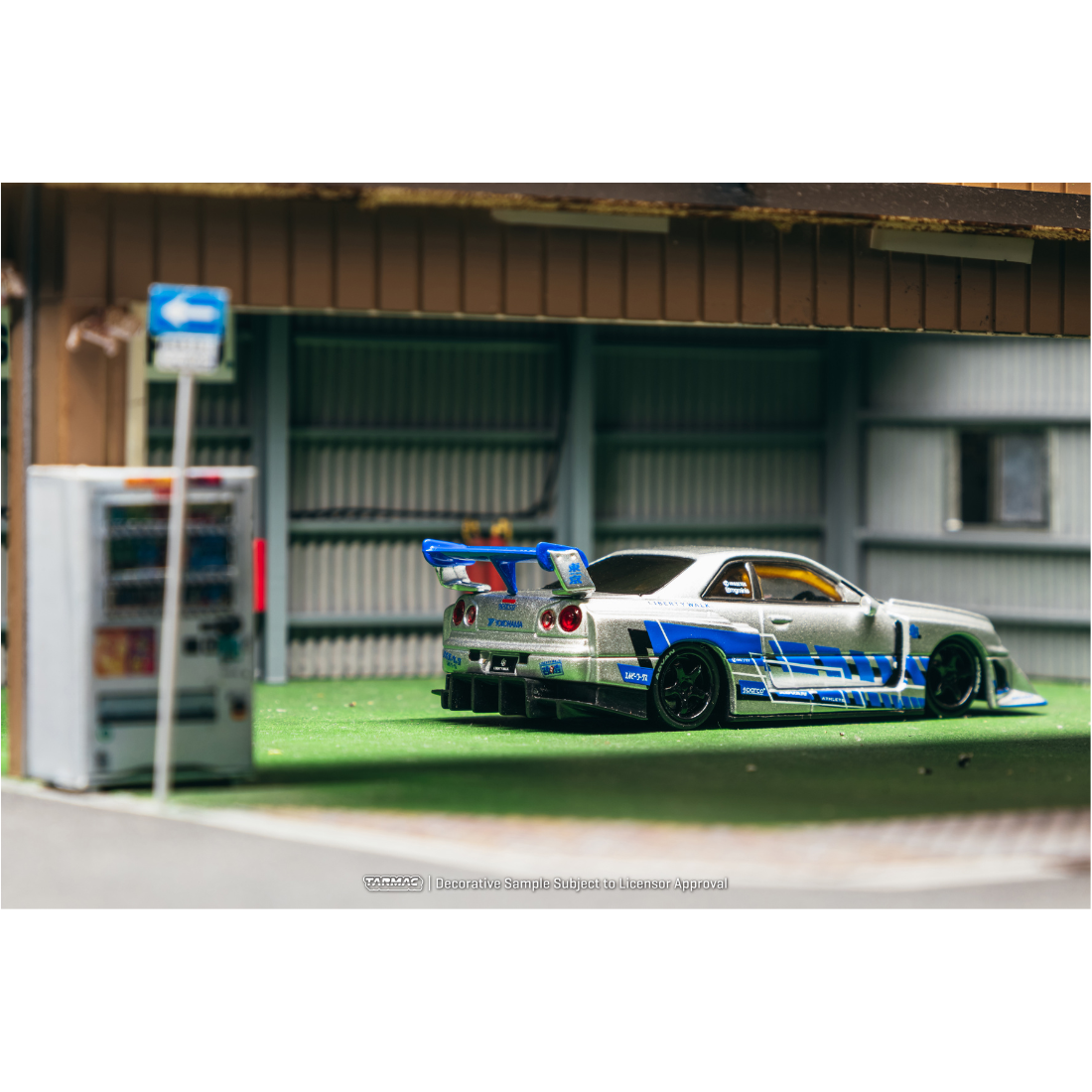 *PRE-ORDER* LB-ER34 Super Silhouette Nissan Skyline MGMINI, 1:64 Scale